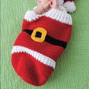 🥰 Hand crocheted Santa sack for NB pictures! 🥰